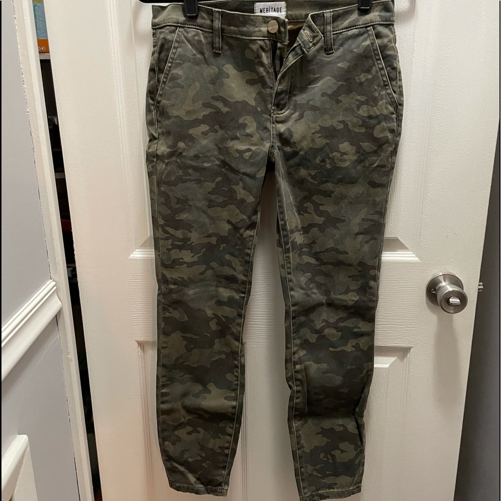 Meritage size 6 skinny pants